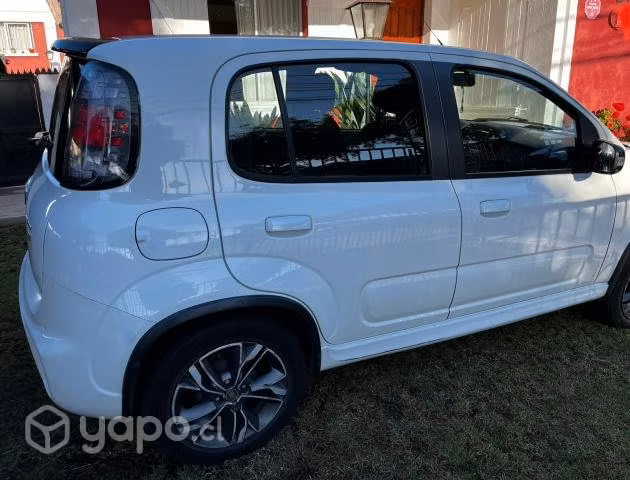 Fiat uno sporting 2020