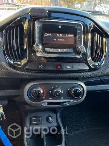 Fiat uno sporting 2020