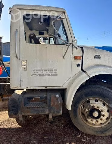 Cabina Camión International 4700 - Imagen 2