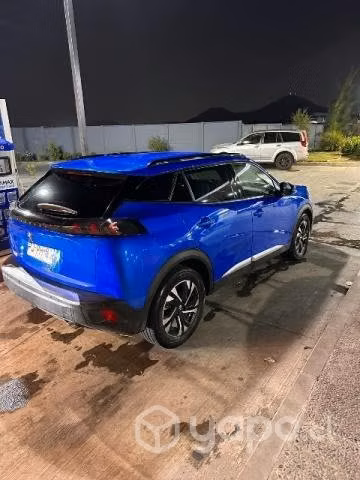 Peugeot 2008 año 2021