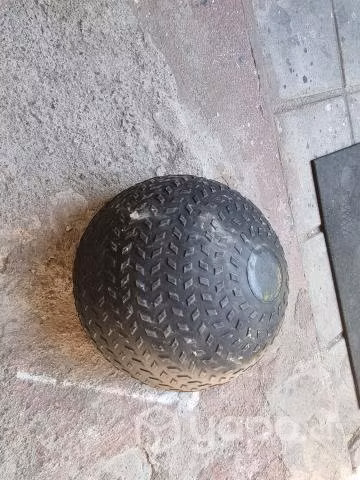 Slam ball 100 lb