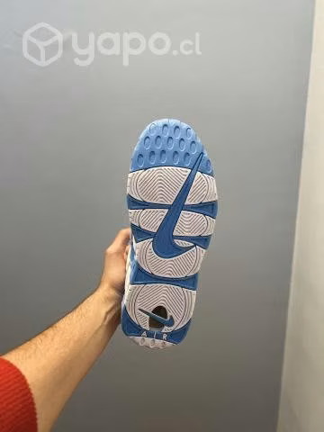 Zapatillas urbanas Nike Uptempo nuevas talle 42