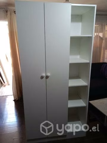Clóset con zapatera