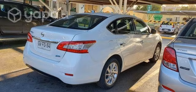 Nissan sentra automatico full