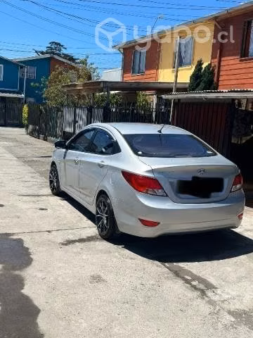Hyundai accent