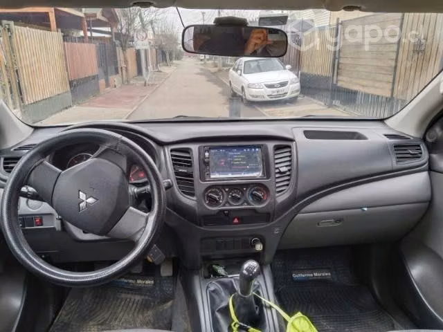 Se vende Camioneta - Imagen 3