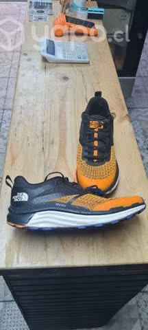 North Face Vectiv Enduris zapatilla 42 poco uso