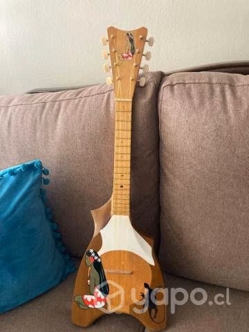 Ukelele Tahitiano