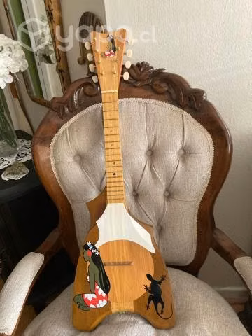 Ukelele Tahitiano - Imagen 3