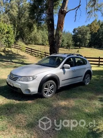 Vendo mi subaru xv 2011, automático 4X4