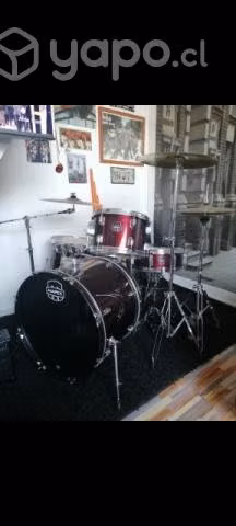 Batería acústica MAPEX 500.000