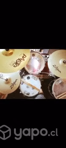 Batería acústica MAPEX 500.000