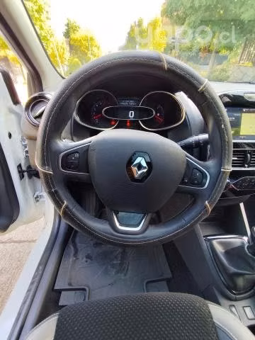 Vendo Renault Clio 900cc turbo