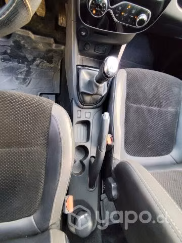 Vendo Renault Clio 900cc turbo
