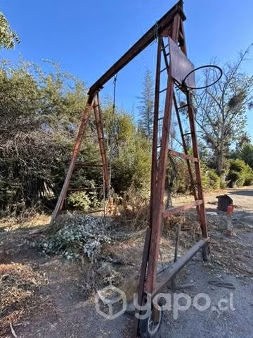 Estructura de fierro (tecle)