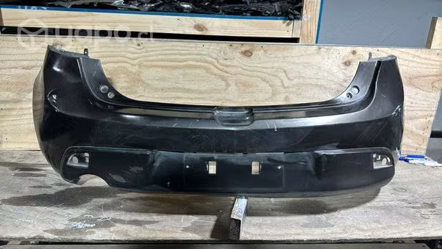 Parachoque Mazda 3 (2010-2013) trasero/gab