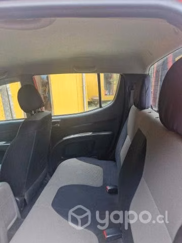 Mitsubishi l200 2015