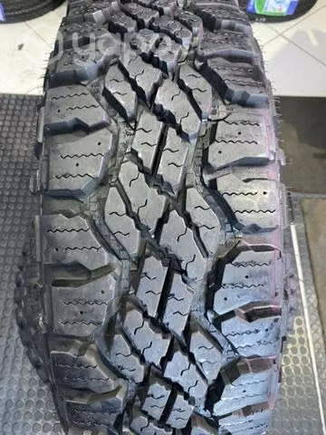 2 Neumaticos 245/75/16MT Pantaneros seminuevos