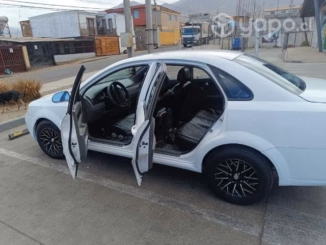 Chevrolet optra 2013. ( 1.6) - Imagen 8
