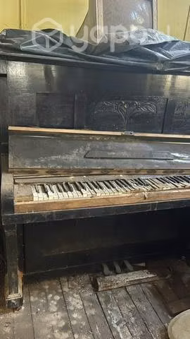 Piano para restaurar Valparaíso