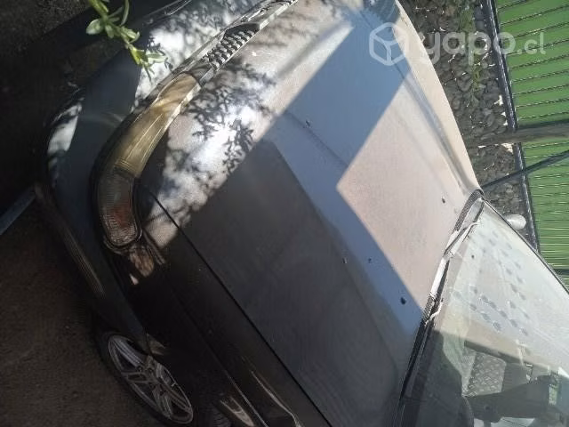 Vendo nissan v16