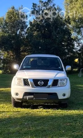 Nissan navara 2010