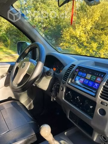 Nissan navara 2010