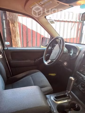 Ford explorer 2011
