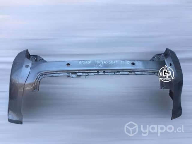 Parachoque tras mitsubishi montero sport 17-20