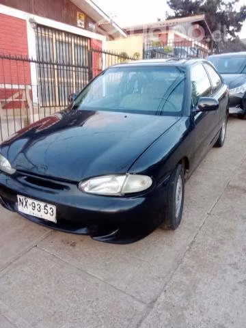 Se vende hiunday accent coupe