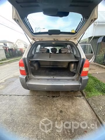 Jeep hyundai Tucson año 2006 motor 2.0