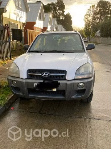 Jeep hyundai Tucson año 2006 motor 2.0