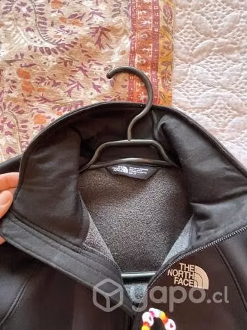 Chaqueta the North face.