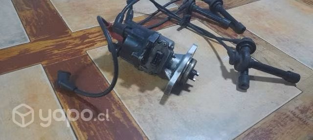 Distribuidor de Nissan V16