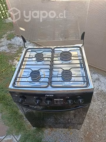 Cocina fensa en perfecto estado