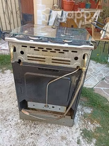 Cocina fensa en perfecto estado