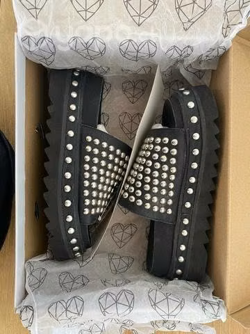 Sandalias C Moran NUEVAS de Cuero - Imagen 3