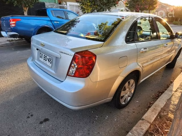 Chevrolet Optra 2012 - Imagen 4