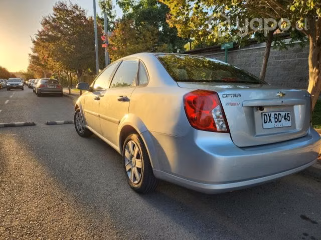 Chevrolet Optra 2012 - Imagen 5