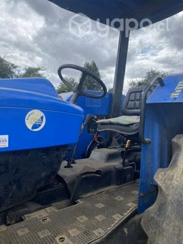 New Holland 8030 2012
