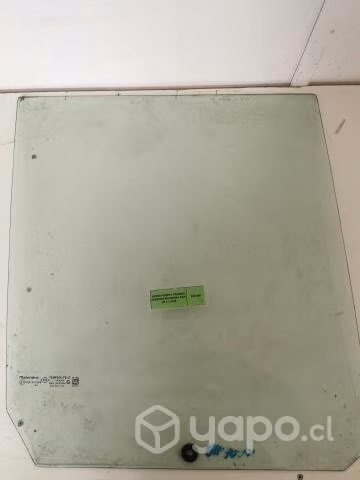 Vidrio Puerta Trasera Derecha Mahindra Pick Up 2.2