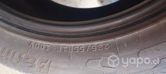 2 Neumáticos Usados 235/55 18