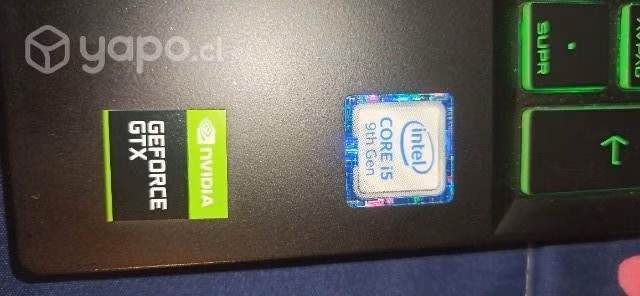 Notebook HP pavilion gaming + silla gamer negra - Imagen 2