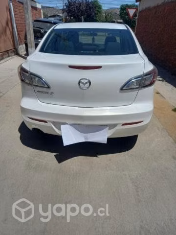 Mazda 3 2012