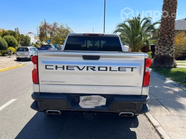 Chevrolet silverado 2021