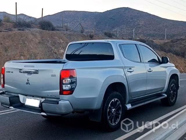 Mitsubishi Dakar 2021 CRS AT 4*4