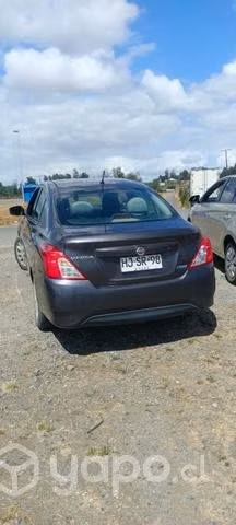 Nissan versa