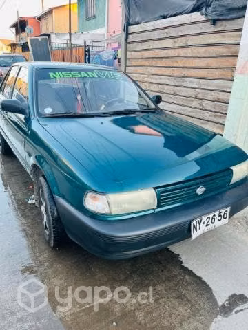 Vendo Nissan v 16