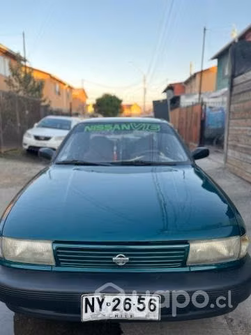 Vendo Nissan v 16