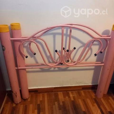 Comedor vidrio. Base cama